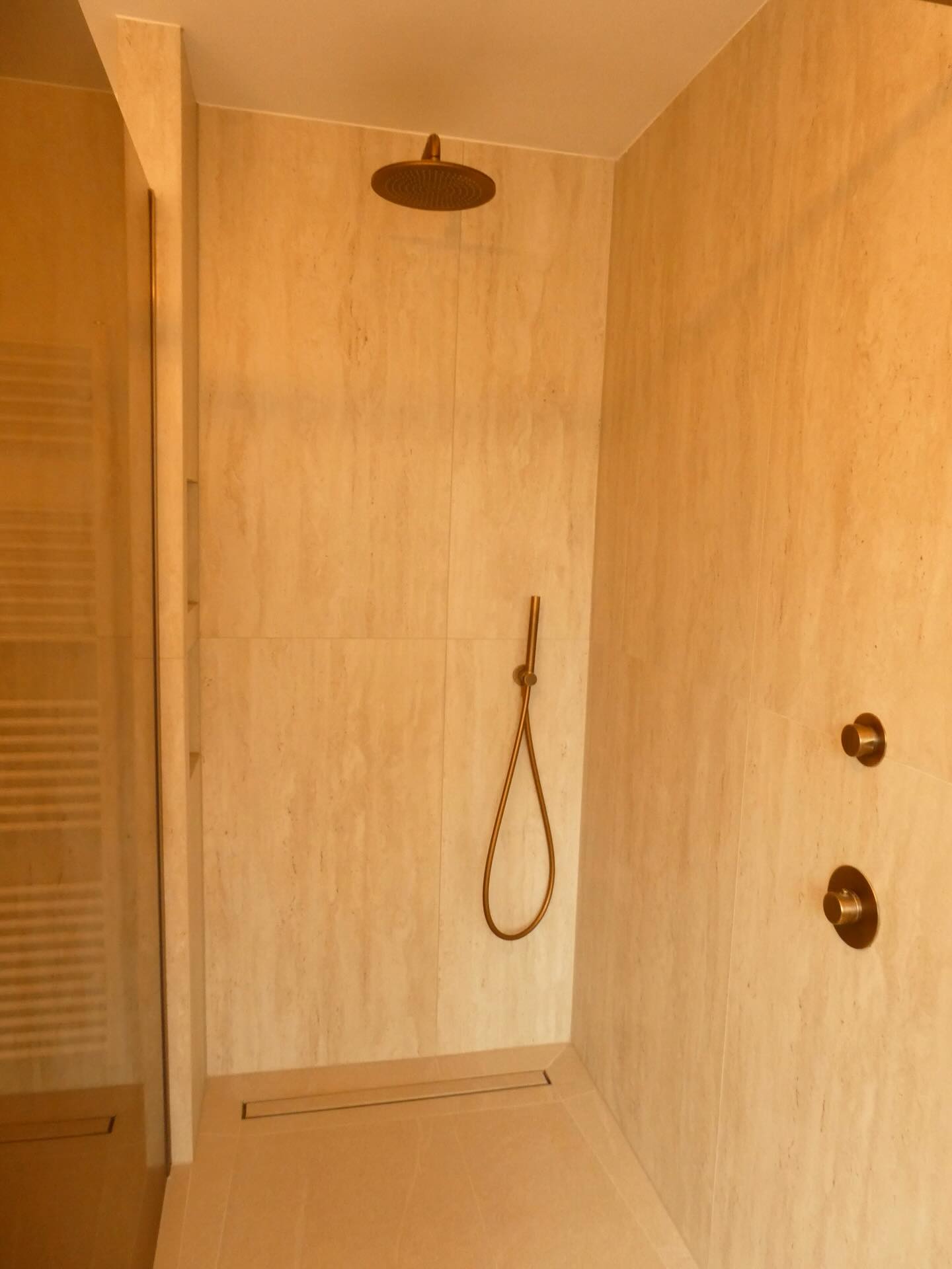 Badkamer 1